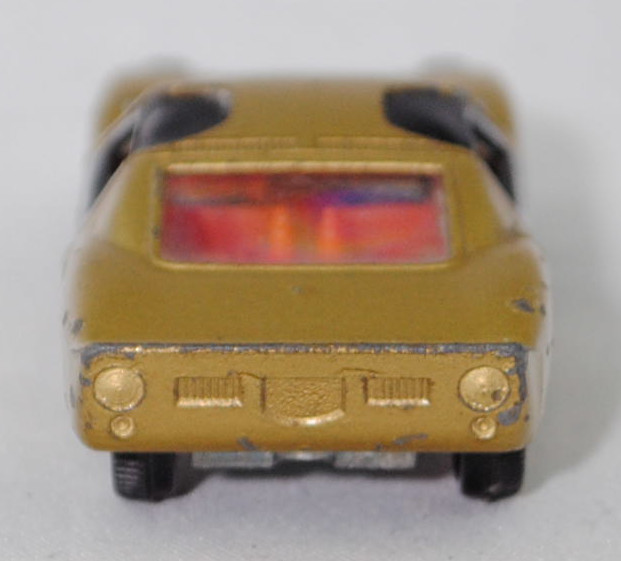 00005 Ford GT40 (Mk I bzw. Mark 1, Modell 1965-1967), Karosserie goldmetallic, Türen schwarz, Bpr. V 296 / W-Germ, Verglasung klar, R11 gerillt, SIKU SUPER, 1:57, m-