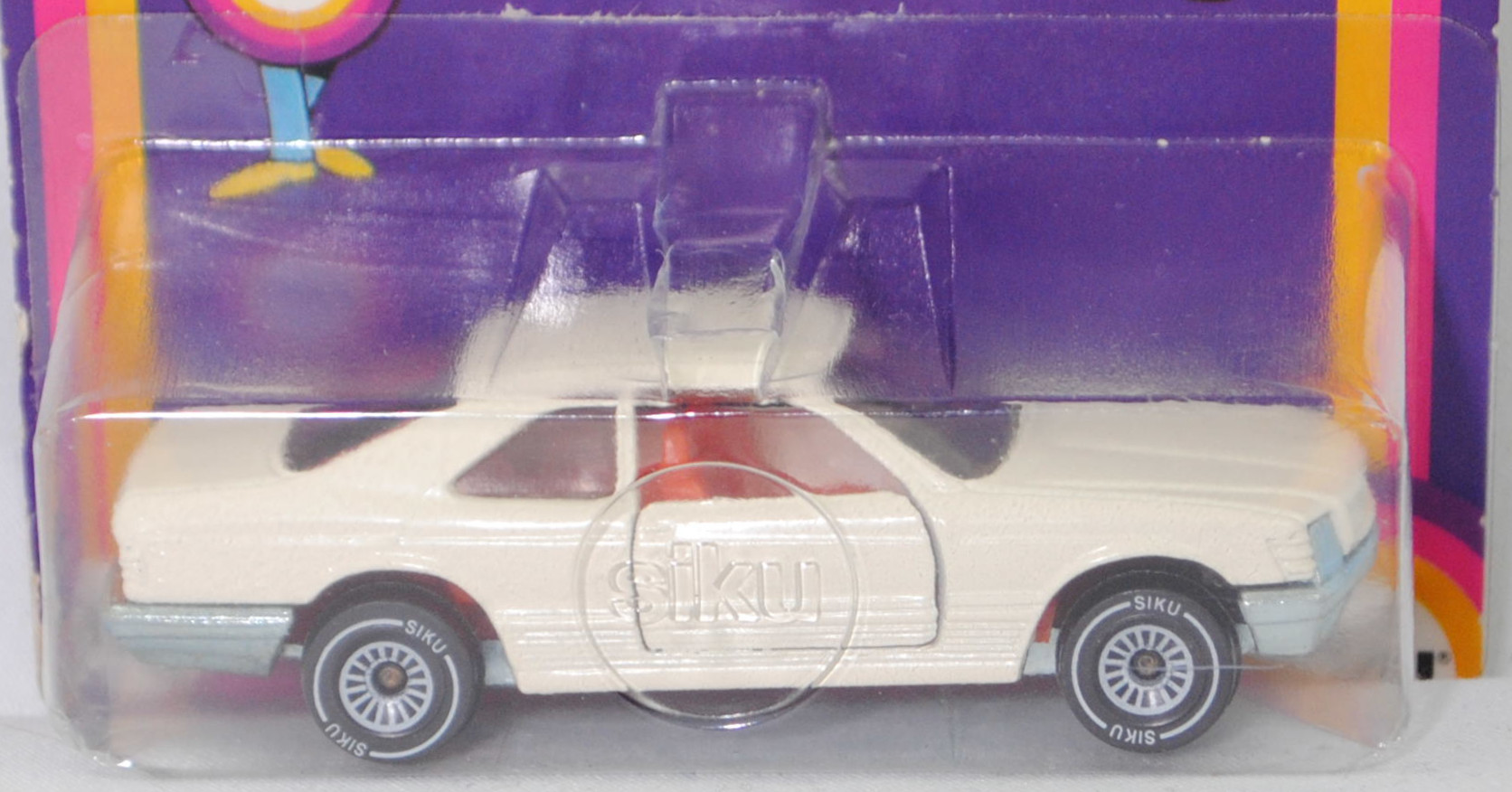 00001 Mercedes-Benz 500 SEC (2. Generation S-Klasse, interne Baureihenbezeichnung C 126, Vor-MoPf, Modell 1981-1985), cremeweiß, SIKU SUPER, 1:60, P18 (war offen)