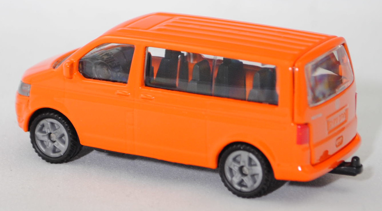 00025 VW T5 GP Multivan Highline 2.0 TDI (Modell 2009-2015) mit Aufkleber, hell-verkehrsorange, Heckklappe mit 2 Aussparungen unten, SIKU SUPER, 1:61, P29f