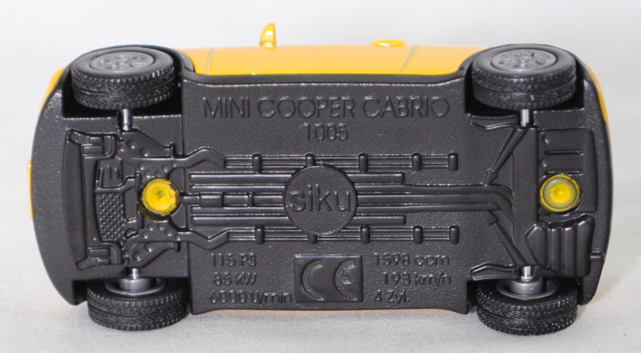 00001 MINI Cooper Cabrio (1. Generation, R52, Vorfacelift, Modell 2004-2006), hell-signalgelb (mellow yellow beim Original), B26 silbergrau, SIKU SUPER, 1:52, m