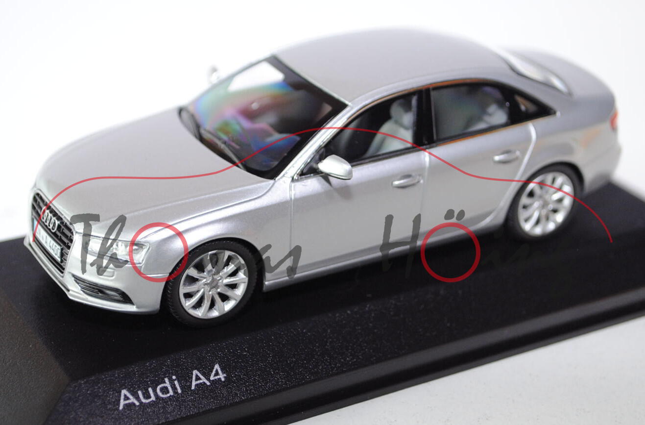 Audi A4 (B8, Typ 8K Facelift, Mod. 2012-2015), eissilber-metallic, Minichamps, 1:43, Werbeschachtel