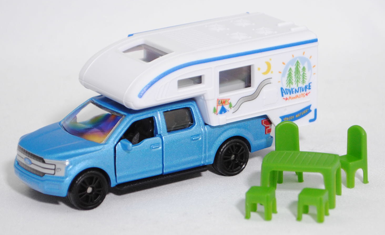00000 Ford F-150 LARIAT STANDARD V8 SuperCrew mit 5,5 Ft Ladefläche (P552, Modell 2018-2020) mit Pick-Up-Wohnkabine, hell-brillantblaumetallic, SIKU SUPER, 1:71, P29f