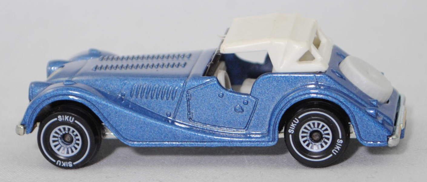 00000 Morgan Plus 8 3.5 V8 (1. Generation, Modell 1981-1987), hell-violettblaumetallic, innen reinweiß, W-Germ, ohne CE-Zeichen, B4, SIKU SUPER, 1:52, m