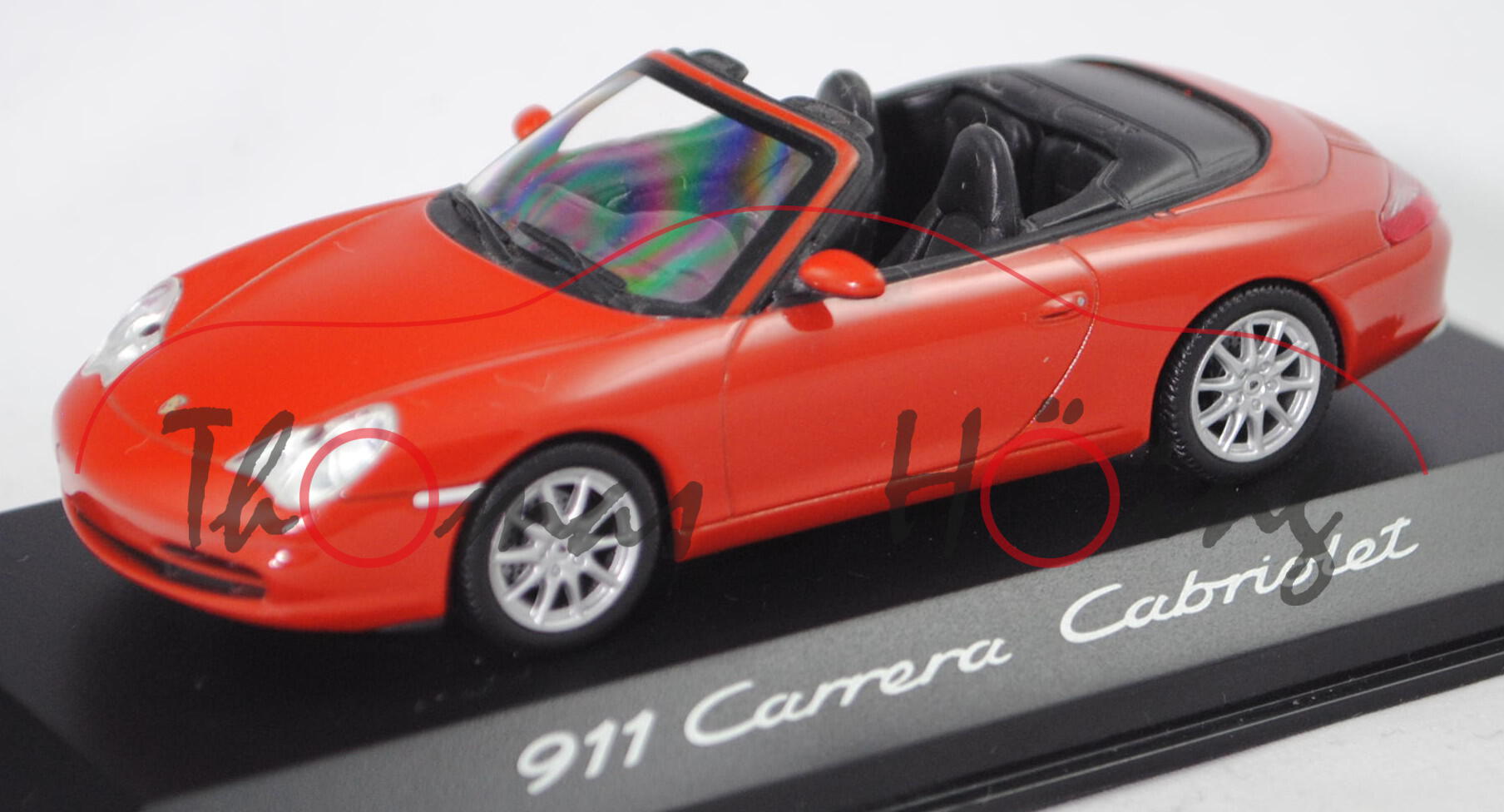 Porsche 911 Carrera Cabriolet (Typ 996/2, Modell 01-05), orangenrot perlcolor, Minichamps, 1:43, mb