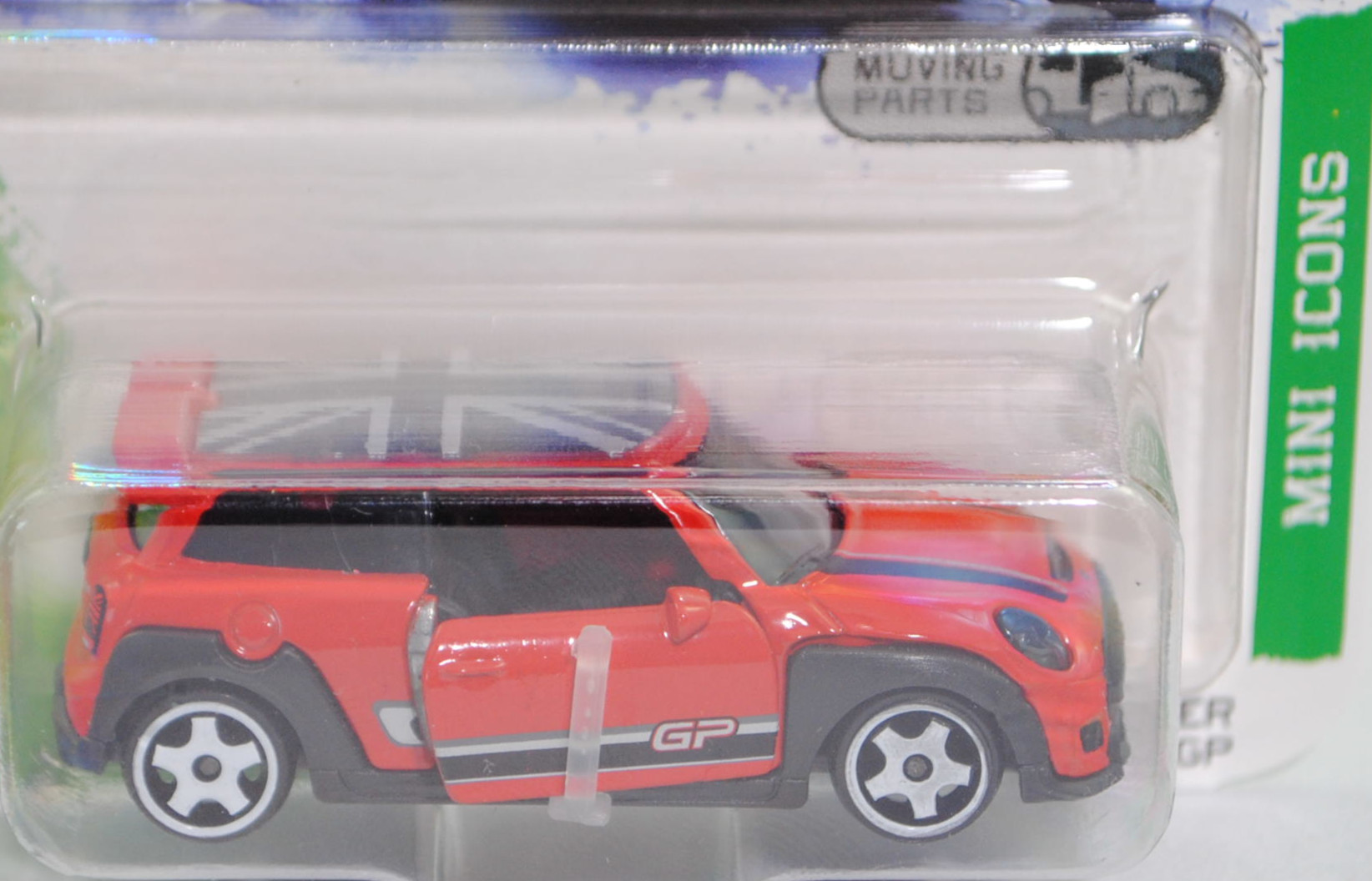 MINI John Cooper Works GP (F56, 1. Facelift 2018, Modell 2020-2020) (Nr. 265C), Karosserie hell-verkehrsrot, Dach schwarz, majorette, 1:58, Blister (MINI ICONS PREMIUM CARS)