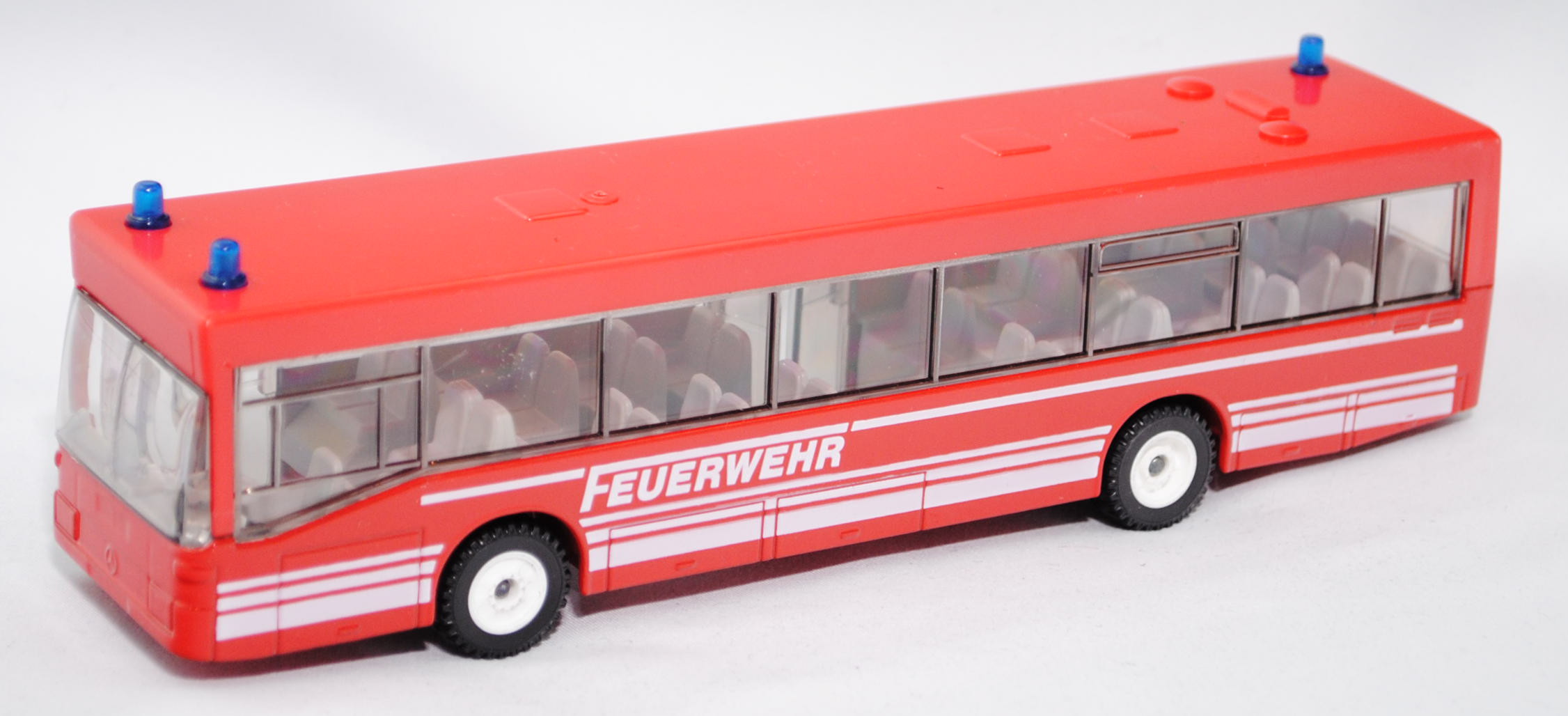 Mercedes O405 N Feuerwehrbus, verkehrsrot, FEUERWEHR, mit vorderen zusätzlichen Streifen links, LKW1