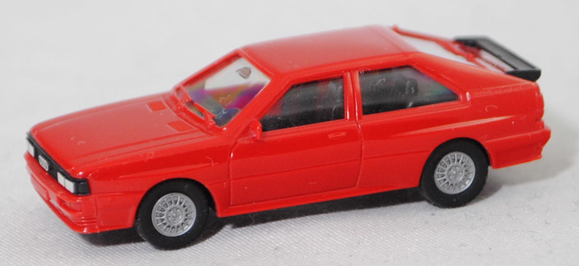 Audi quattro (1. Generation, B2, Typ 85Q, VFL (Vorfacelift), Modell 1980-1982), dunkel-verkehrsrot, innen schwarz, Herpa, 1:87, mb (Schachtel nicht original zum Modell)