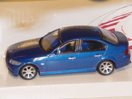 BMW 3er, dunkelblaumetallic, MondoMotors, 1:43, mb