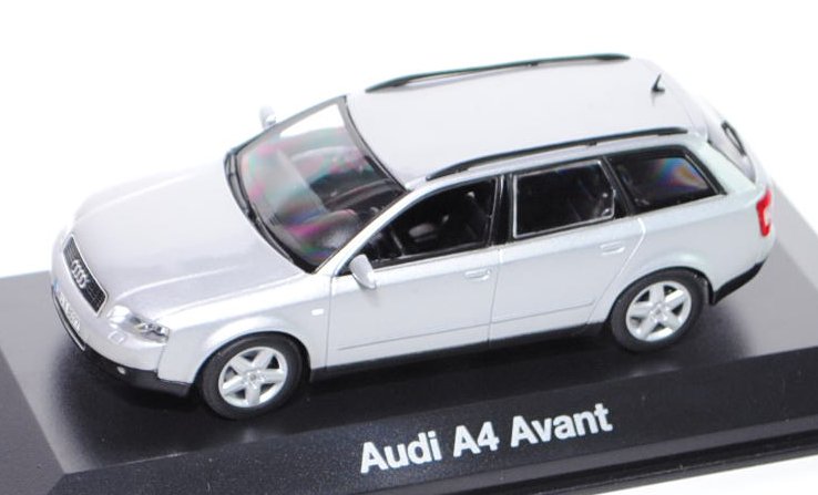 Audi A4 Avant (B6, Typ 8E), Modell 2001-2004, silber, Minichamps, 1:43, Werbeschachtel