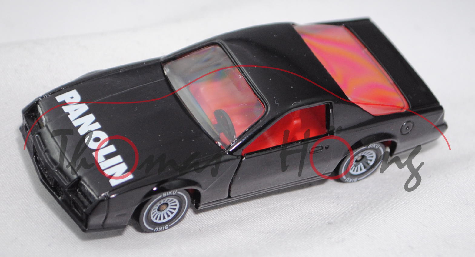 00003 Chevrolet Camaro Berlinetta (Modell 1982-1984), schwarz, Druck PANOLIN auf der Motorhaube