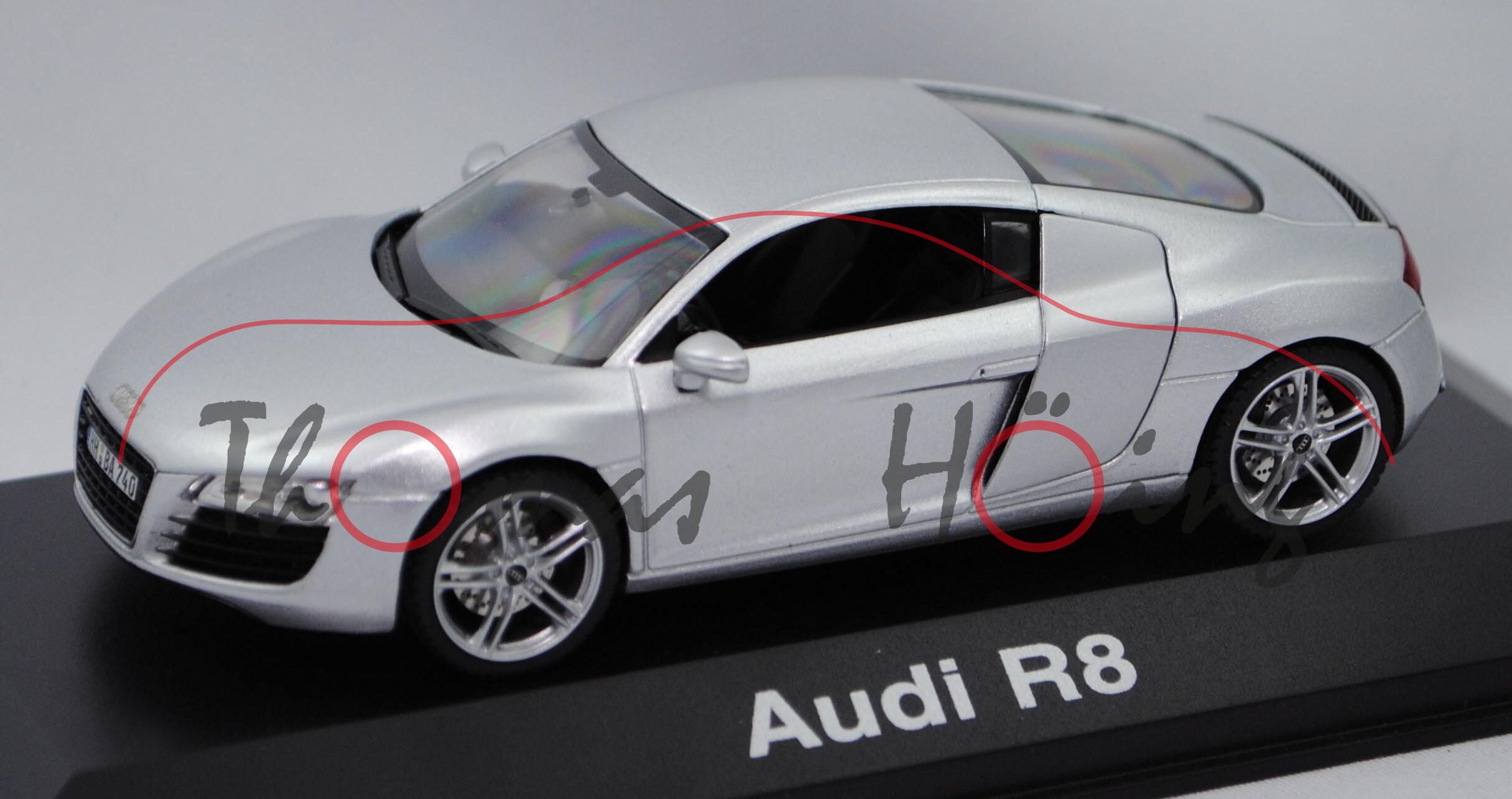 Audi R8 Coupé 4.2 FSI (Typ 42, Modell 2007-2012), eissilber, Schuco, 1:43, Werbeschachtel