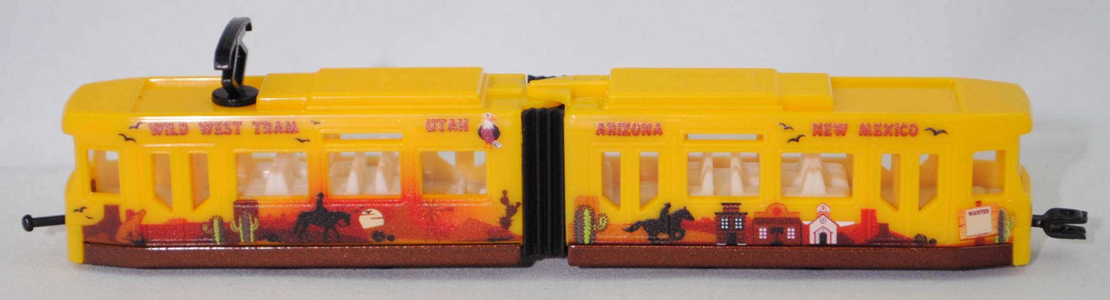 00014 ADtranz GT4N-ZR Niederflur-Straßenbahn (Modell 1997-2009), Wagenkästen verkehrsgelb, WILD WEST TRAM UTAH ARIZONA NEW MEXICO, SIKU SUPER, 1:117, P29f