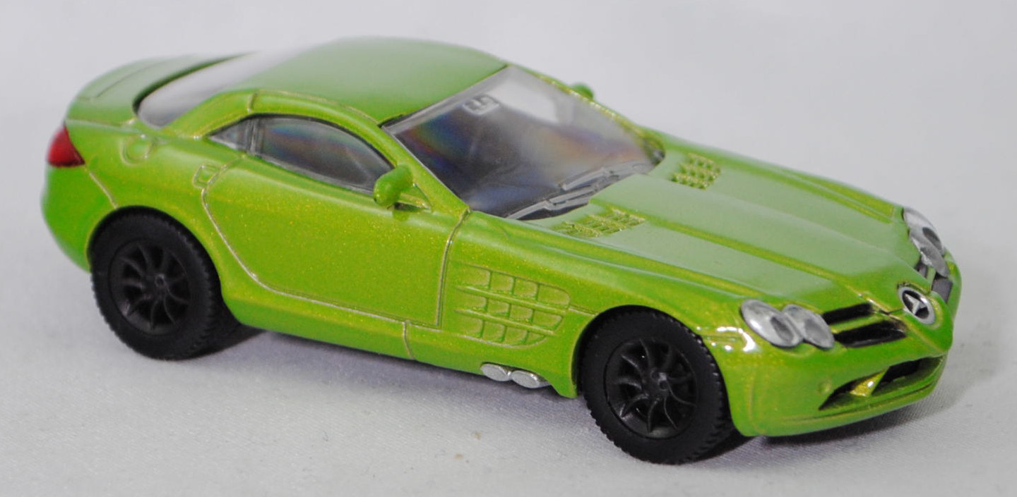 00006 Mercedes-Benz SLR McLaren (1. Generation, C 199, Modell 2004-2008), hell-gelbgrünmetallic, Bpr. 1004, B25a / B25b schwarz, SIKU SUPER, 1:55, m