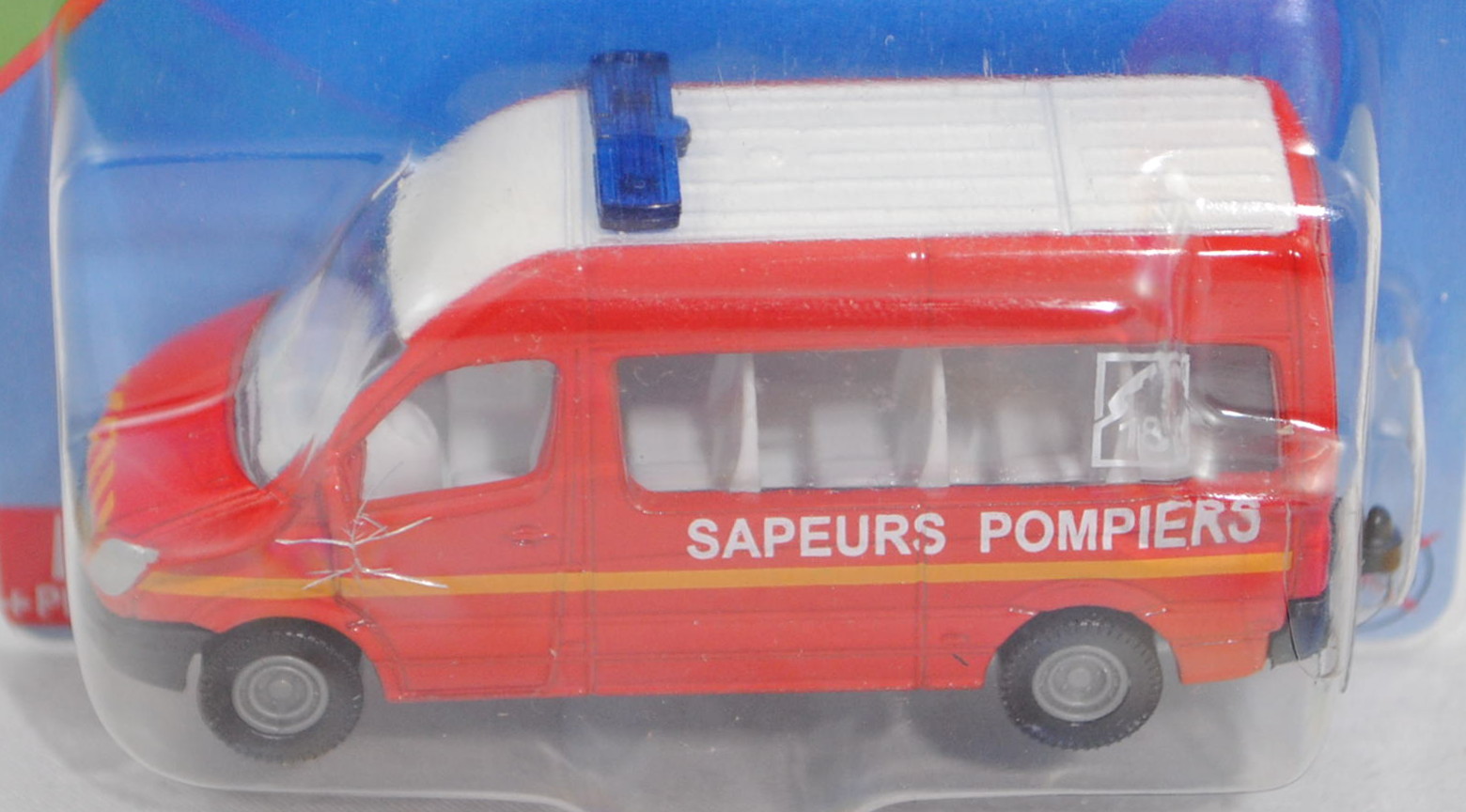 00100 F MB Sprinter II (NCV 3, W 906, Mod. 06-13) Command Car, rot/weiß, SAPEURS POMPIERS, P29e