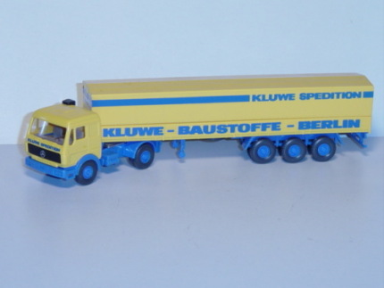 Mercedes Großraum-Sattelzug, signalgelb/himmelblau, KLUWE SPEDITION / KLUWE - BAUSTOFFE - BERLIN, Wi