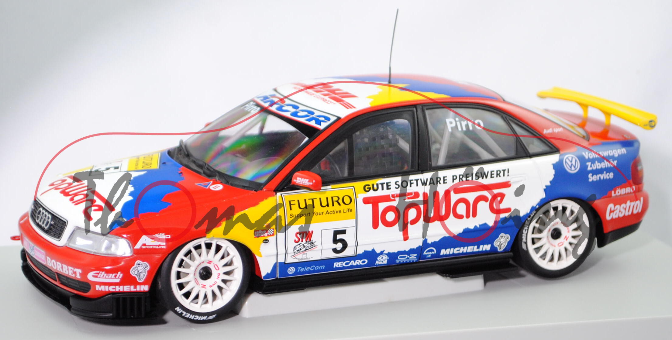 Audi A4 quattro Supertouring, reinweiß, STW 1998, Emanuele Pirro, Nr. 5, UT models, 1:18, mb