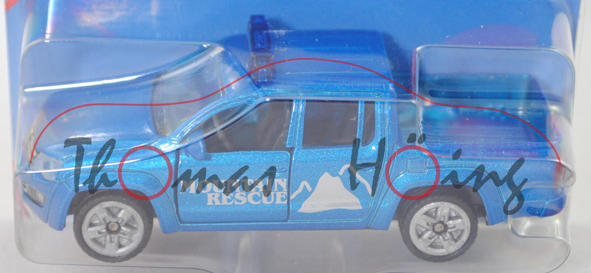 00005 VW Amarok (Mod. 10-16) Bergrettung, blaumet., MOUNTAIN / RESCUE, hohe Blaulichtleiste, P29e