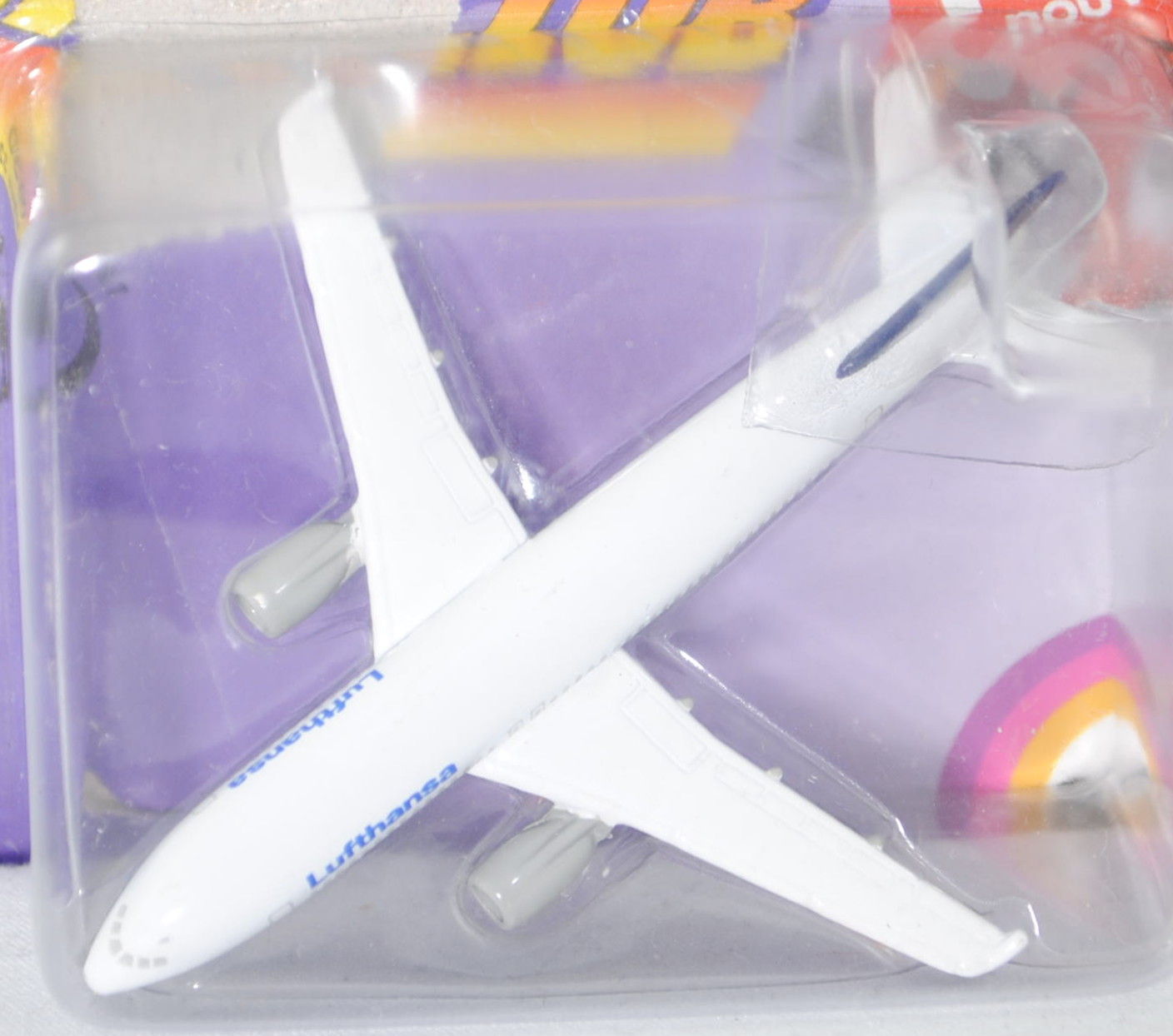 00000 Airbus A 320-200 (Modell 1989-), reinweiß, Lufthansa, SIKU SUPER, ca. 1:506, P24 mit neu (Scha