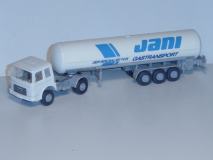 MAN Flüssiggas-Sattelzug, reinweiß/papyrusweiß, Jani / DER SPEZIALIST FÜR GASTRANSPORT, Wiking, 1:87