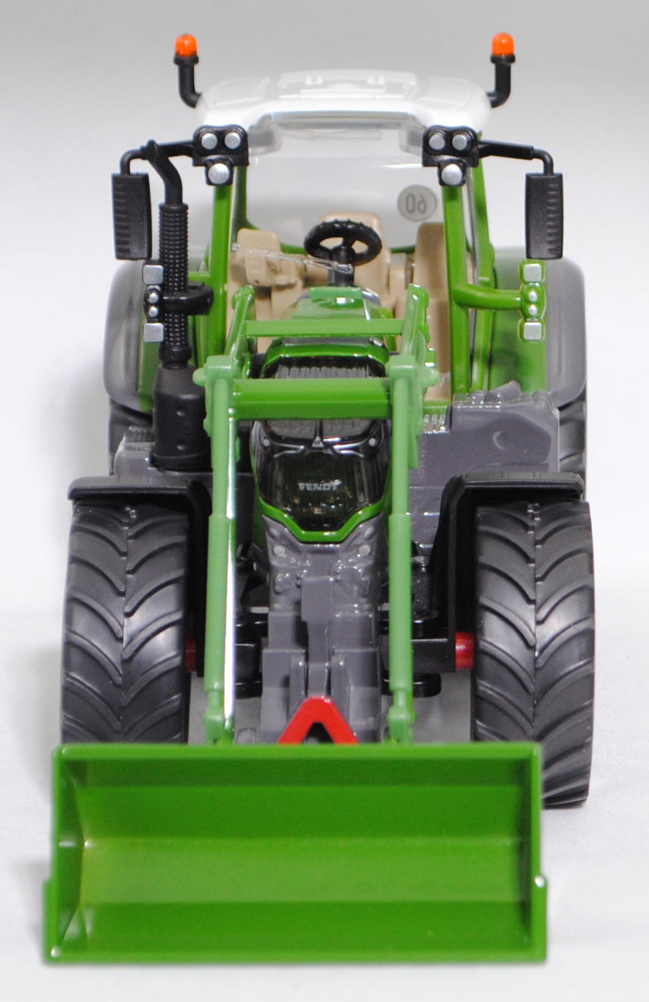 00000 Fendt 728 Vario Gen7 (7. Generation, Modell 2023-) mit abnehmbarem Frontlader, reinweiß/hell-grasgrün/hell-basaltgrau/mattschwarz, SIKU FARMER 1:32, L17mpK