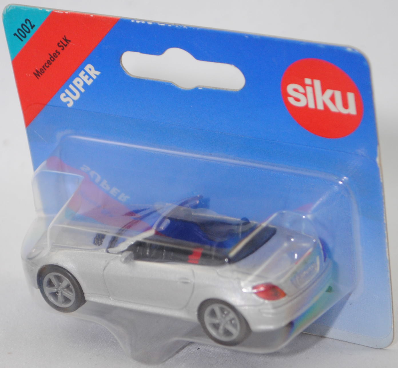 00001 Mercedes-Benz SLK 350 (interne Baureihenbezeichnung R 171, Vor-MoPf, Modell 2004-2008), silbergraumetallic Bpr. MERCEDES BENZ SLK 350 und 1002, SIKU SUPER, 1:55, P28b
