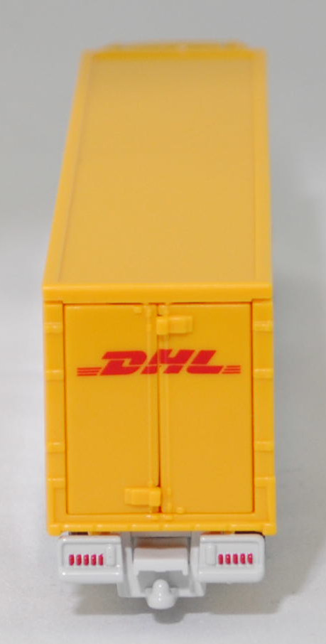 00012 Volvo FH16 750 Globetrotter-XL 4x2 (Modell 2013-2020) Koffer-Sattelzug, goldgelb/papyrusweiß, DHL / EXCELLENCE. SIMPLY DELIVERED., C36, SIKU SUPER, 1:87, P29f