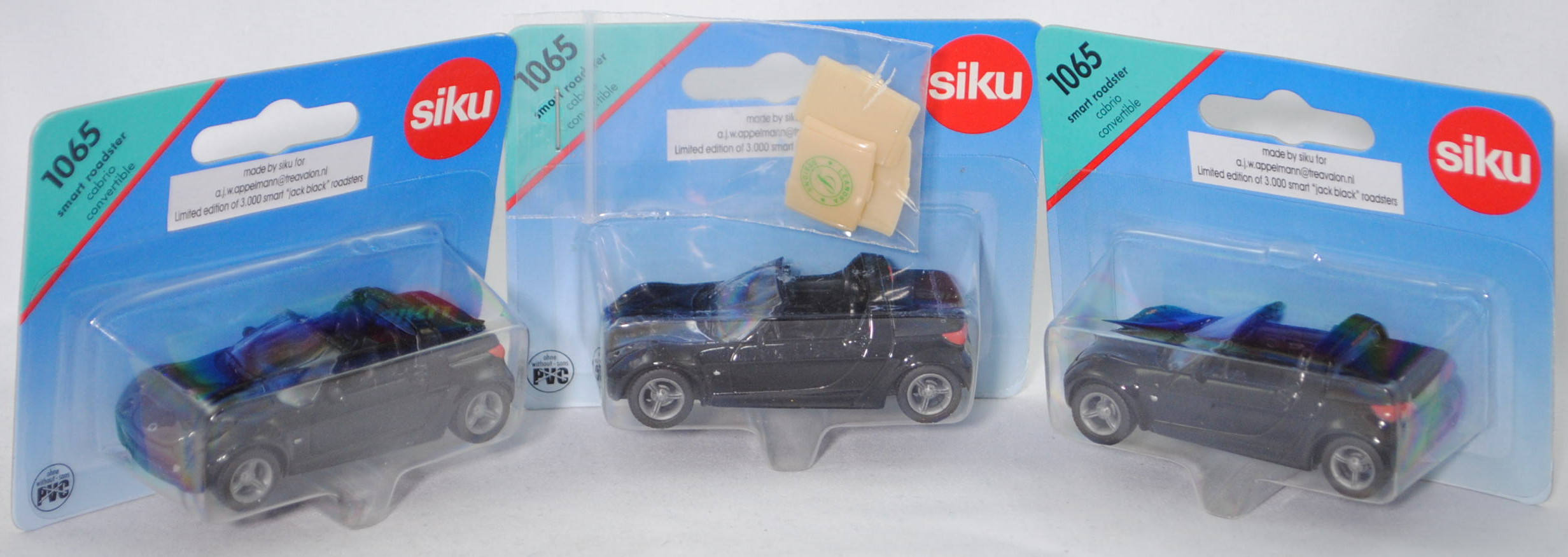 3x smart roadster (BR 452, Mod. 03-05), schwarz (jack black), +3 beigen Verdecken, P29a DESSERT SAND