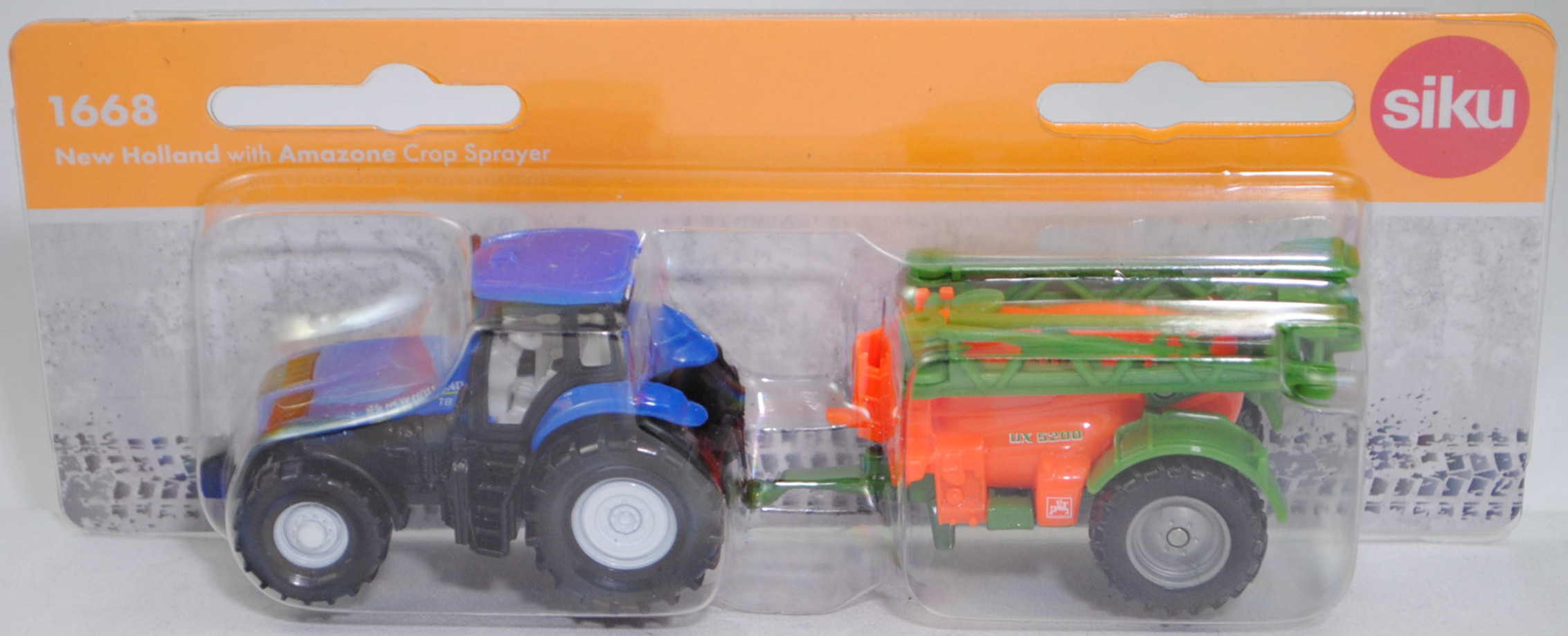 00001 New Holland T8.390 Tier 4A (Modell 2011-2015) mit AMAZONE Anhängefeldspritze UX 5200 Super (Modell 2013-), blau/schwarz + orange/grün, SIKU SUPER, P29f
