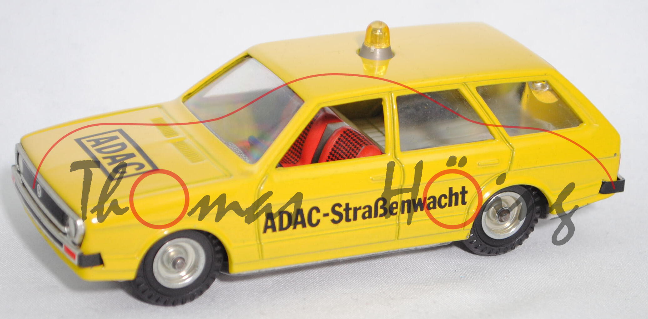 VW Passat Variant (B1, Typ 33, Facelift 1975, Mod. 75-77), gelb, ADAC-Straßenwacht, Kellermann, 1:35