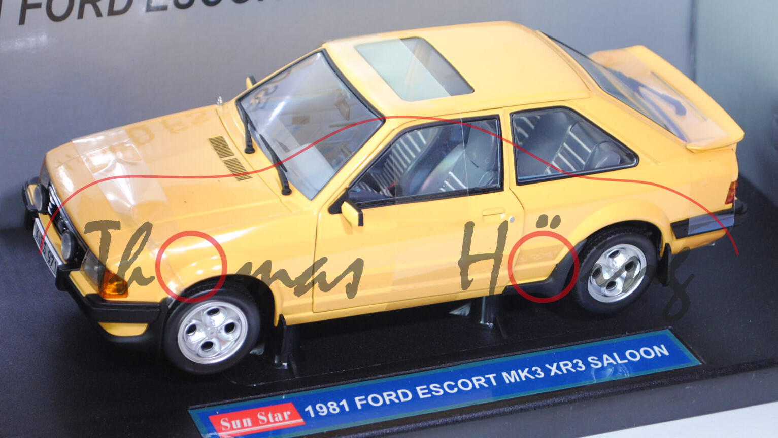 Ford Escort MK3 XR3 Saloon (3. Generation), Modell 1980-1982, sonnengelb, Sun Star, 1:18, mb