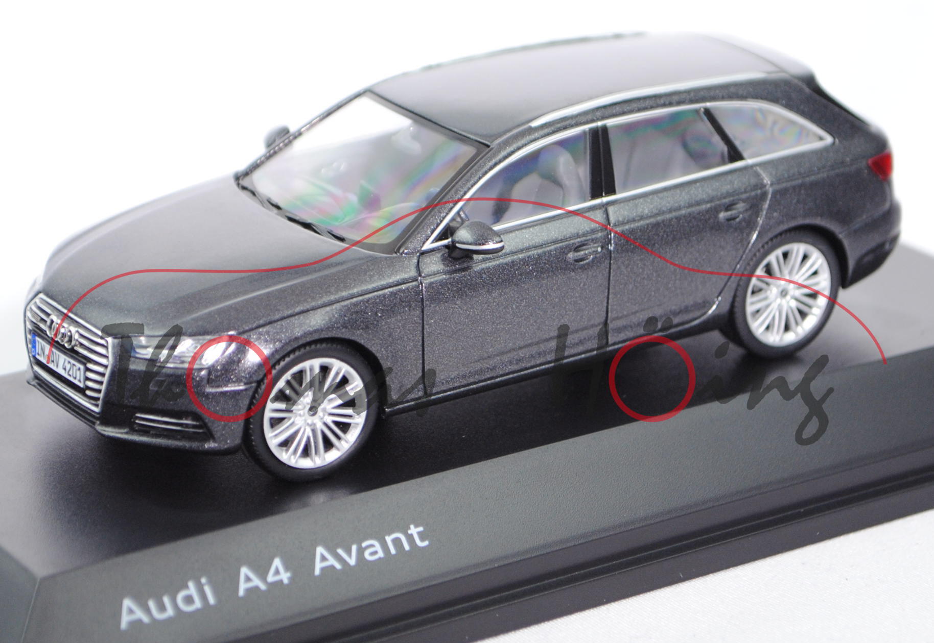 Audi A4 Avant (B9, Typ 8W, Modell 2015-), daytonagrau, Minimax, 1:43, Werbeschachtel