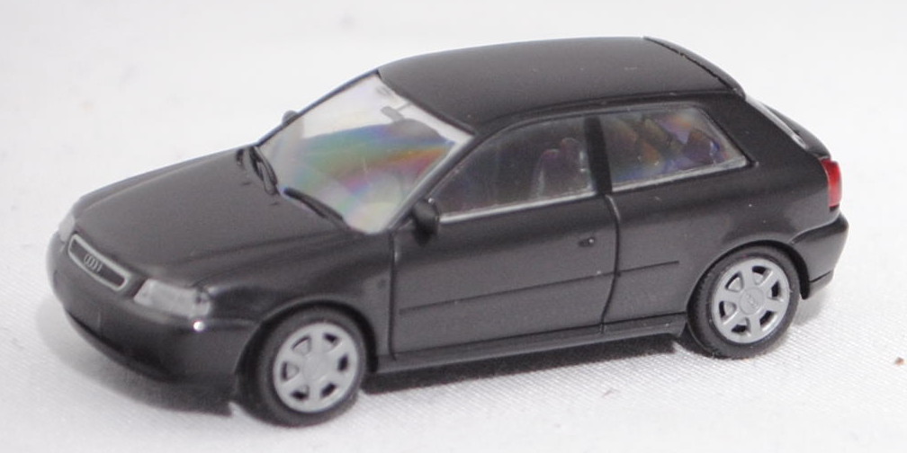 Audi A3 1.8 T 3-türig (1. Gen., Typ 8L, Modell 96-00), schwarz (brillantschwarz), Rietze, 1:87, mb