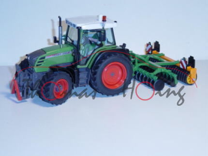 Fendt 310 Vario mit Kurzscheibenegge, resedagrün und smaragdgrün/melonengelb, Amazone Catros 3001, m