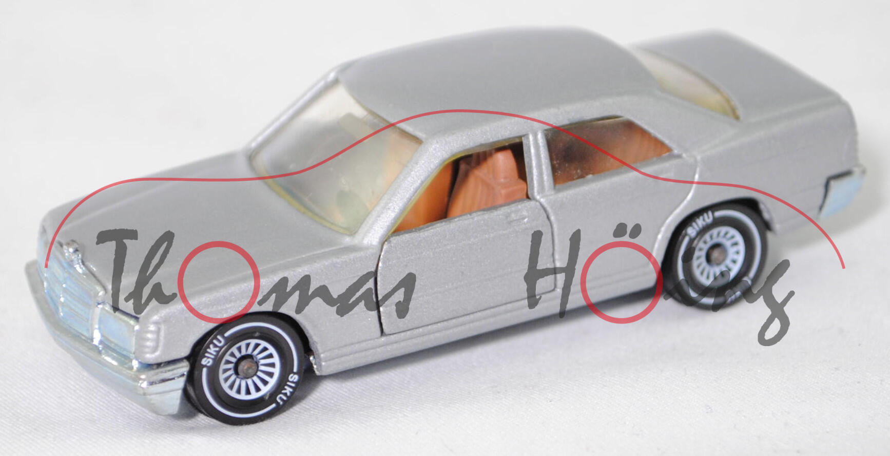 06401 HU Mercedes-Benz 190 E (W 201, Modell 1982-1988), silber, innen braun, SIKU / Metchy, 1:55, m-