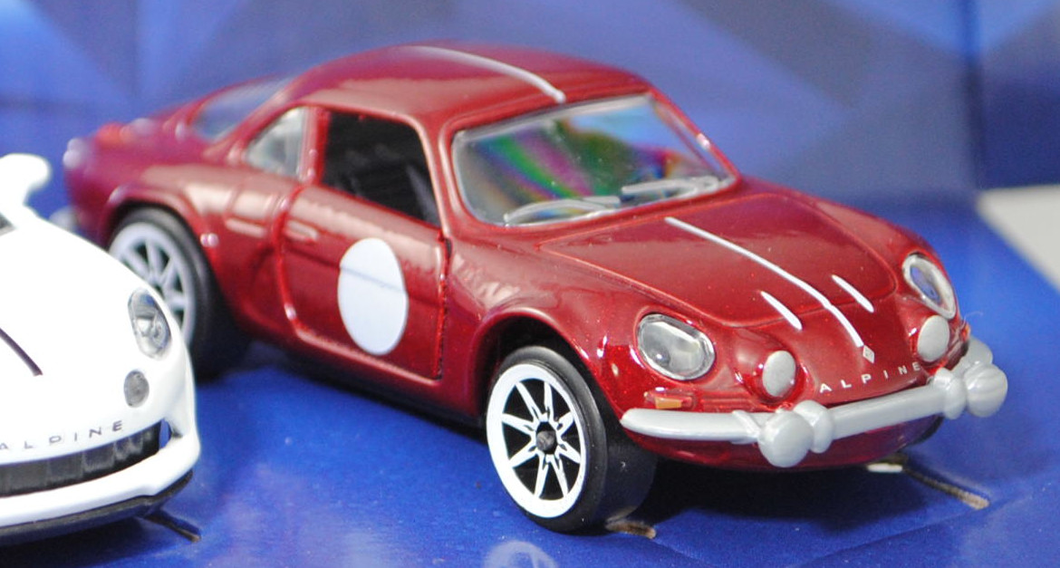 Giftpack Alpine (5 Modelle): ALPINE A110 San Remo 73 + Renault Alpine A110 1600S + Alpine A525 + ALPINE A110 R 70 Tricolore + Renault Alpine A110 1600S, majorette, mb