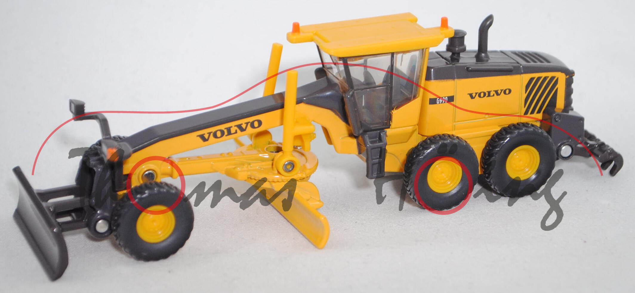 00401 Volvo Motor Grader G990 (Modell 2005-2015), hell-maisgelb/schiefergrau, 1:87, L17mpK (Limited)