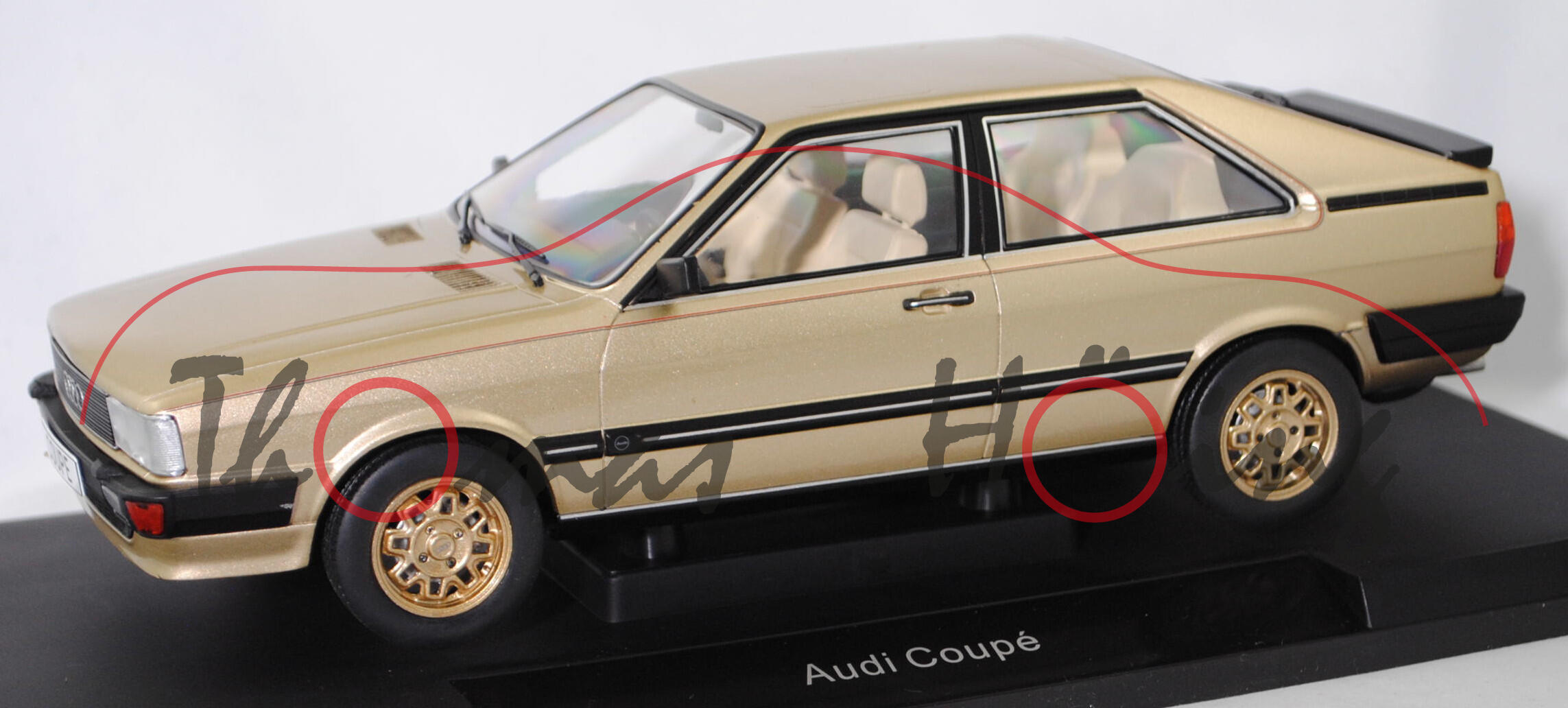 Audi Coupé GT Sondermodell Gold Edition (1. Generation, B2, Typ 81C, Modell 04/1983 - 07/1983), gobimetallic (Y6 / LY1V), MODELCAR GROUP, 1:18, mb