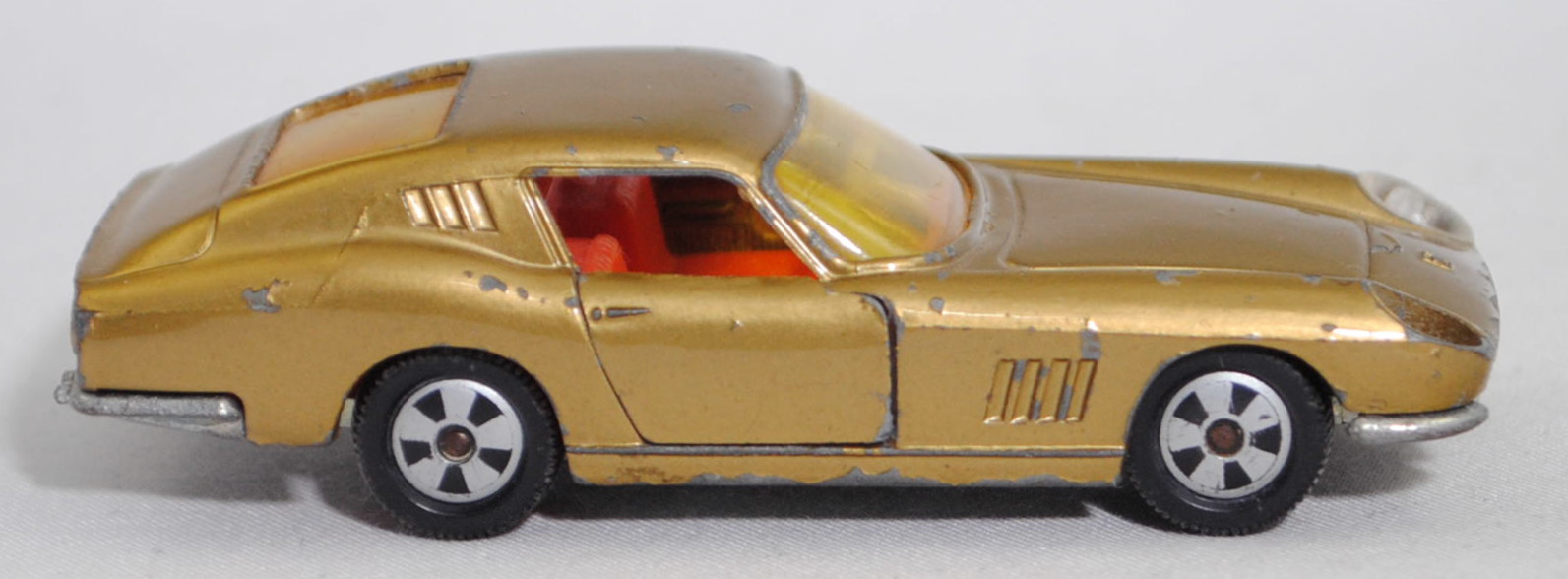 00000 Ferrari Berlinetta 275 GTB (Tipo 563, 2. Serie, Long Nose / Lange Nase, Modell 1965-1966), goldmetallic, transparente Frontscheinwerfer, Bpr. V 269, Germ, R9, SIKU SUPER, 1:56, vsc