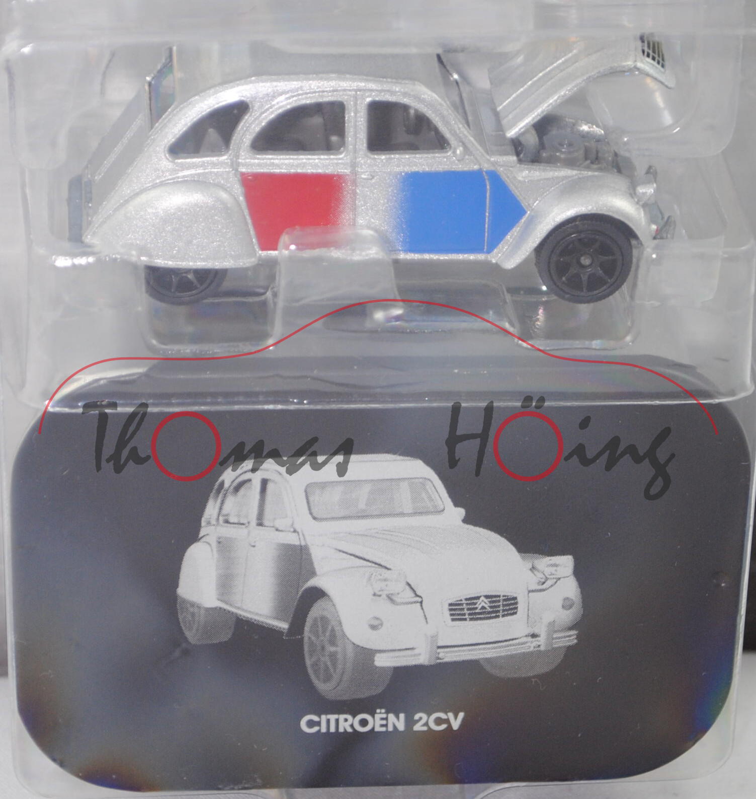 Citroen 2CV 6 (Typ AZKA, Modell 1975-1977), silbergraumetallic, mit Metalldose, majorette, 1:64, mb