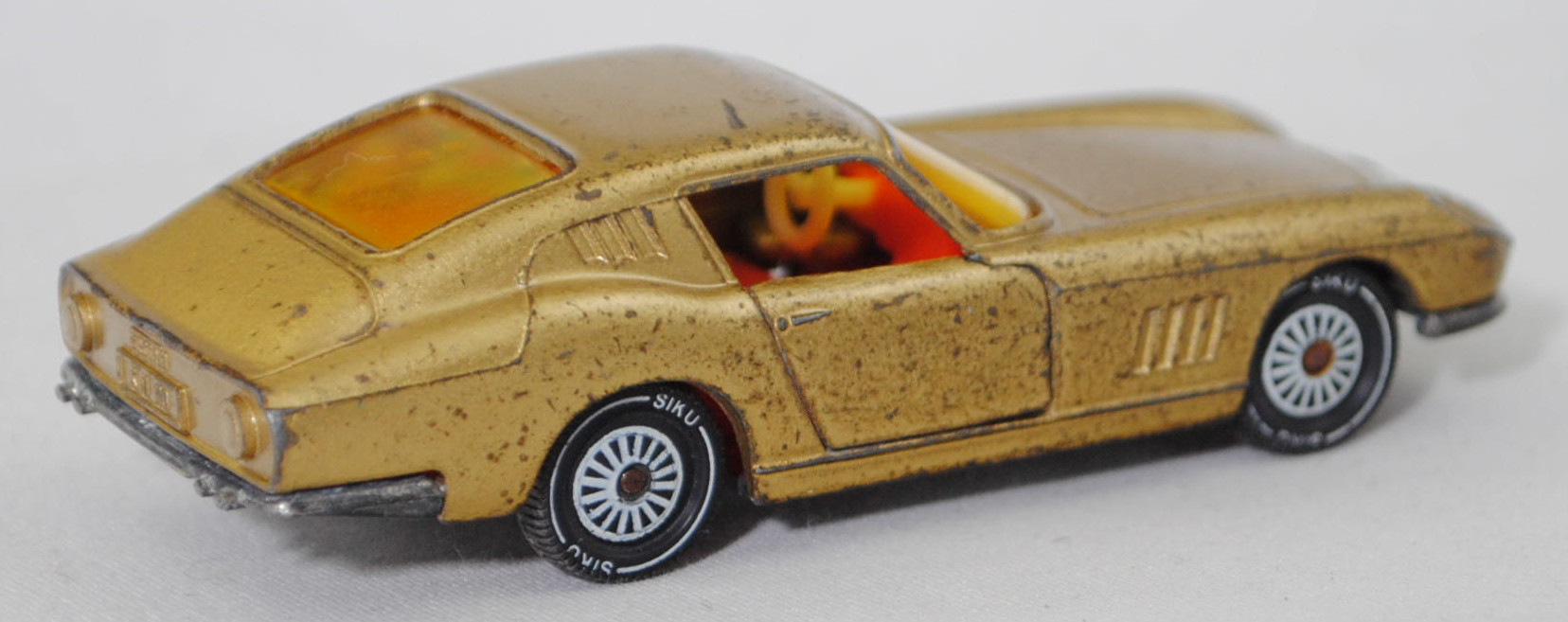 00005 Ferrari Berlinetta 275 GTB (Tipo 563, 2. Serie, Long Nose / Lange Nase, Modell 1965-1966), goldmetallic, Frontscheinwerfer integriert, Bpr. 1012, W-Germ, R11, SIKU SUPER, 1:56, vsc