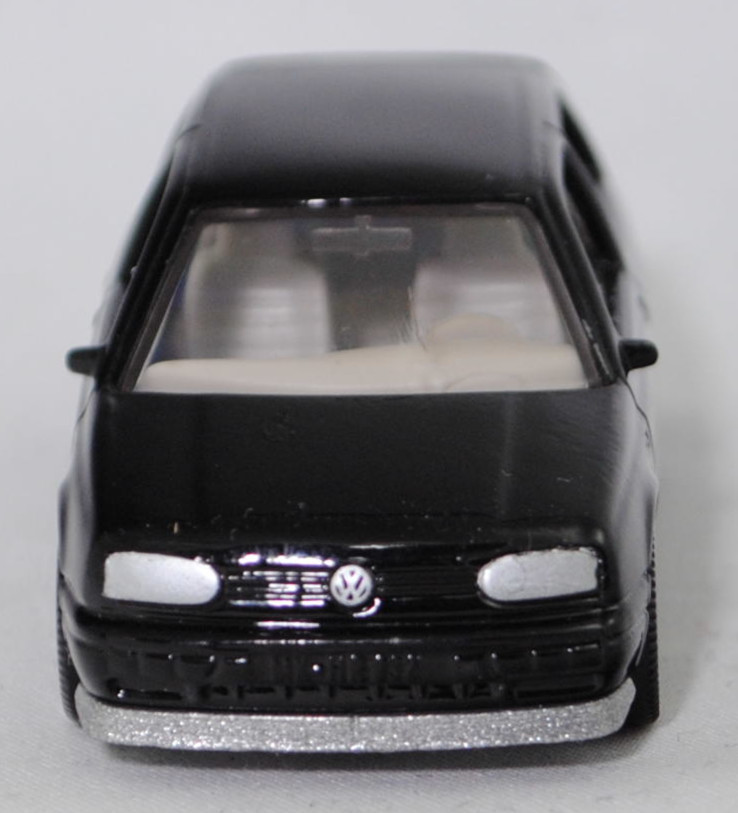 00004 VW Golf III 1.8 GL (Typ 1H, Vorfacelift, Modell 1991-1994), schwarz, innen grau, Lenkrad grau, Chassis silber, Hong, Bpr. 1010 / 0842, SIKU SUPER, 1:56, m- (Riss in Scheibe)