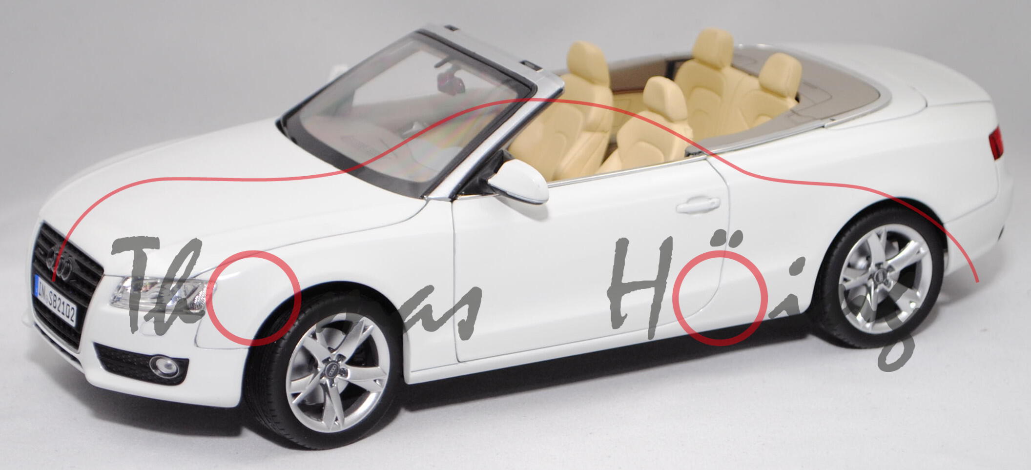 Audi A5 Cabriolet 2.0 TSFI (1. Gen., Typ 8F, AU485, Vorfacelift, Mod. 09-11), ibisweiß, Norev, 1:18