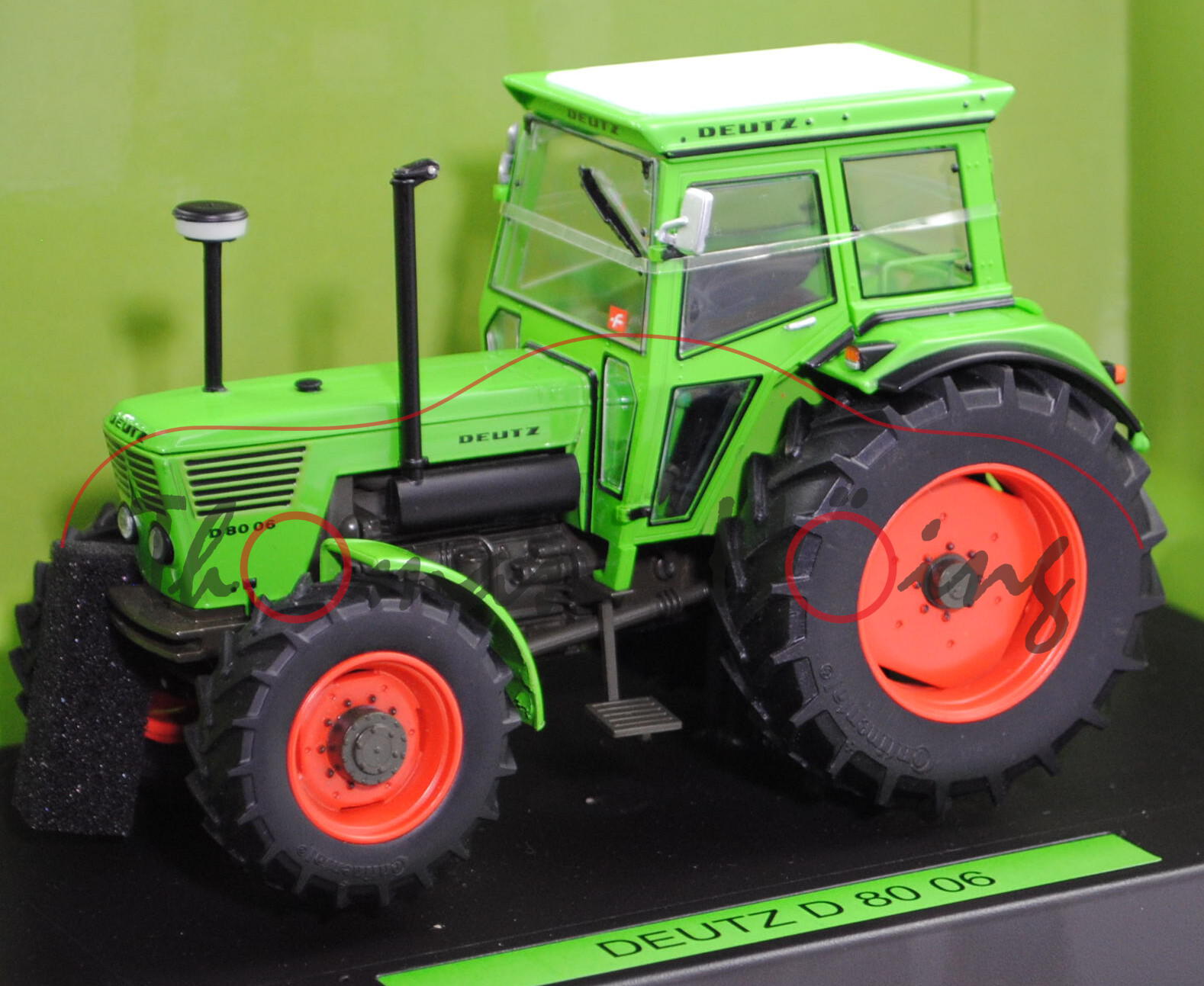 DEUTZ D 80 06 A mit Kabine (Mod. 74-78), gelbgrün/braungrün, weise-toys by HOLLAND OTO, 1:32, mb