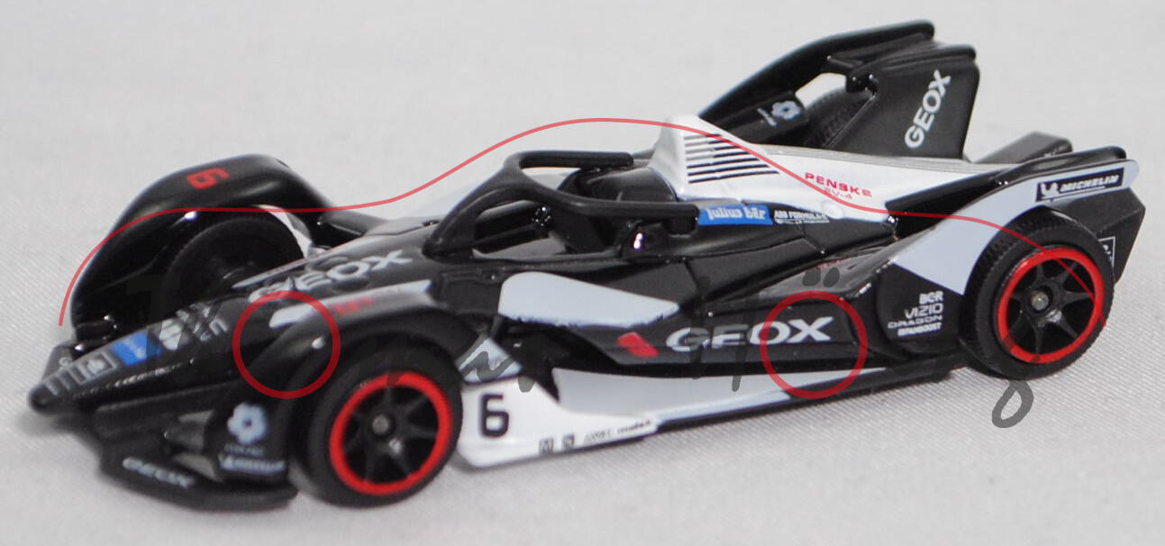 Penske EV-4 , reinweiß/schwarz, Championship 2019/20, Team: Geox Dragon, majorette, 1:64, mb