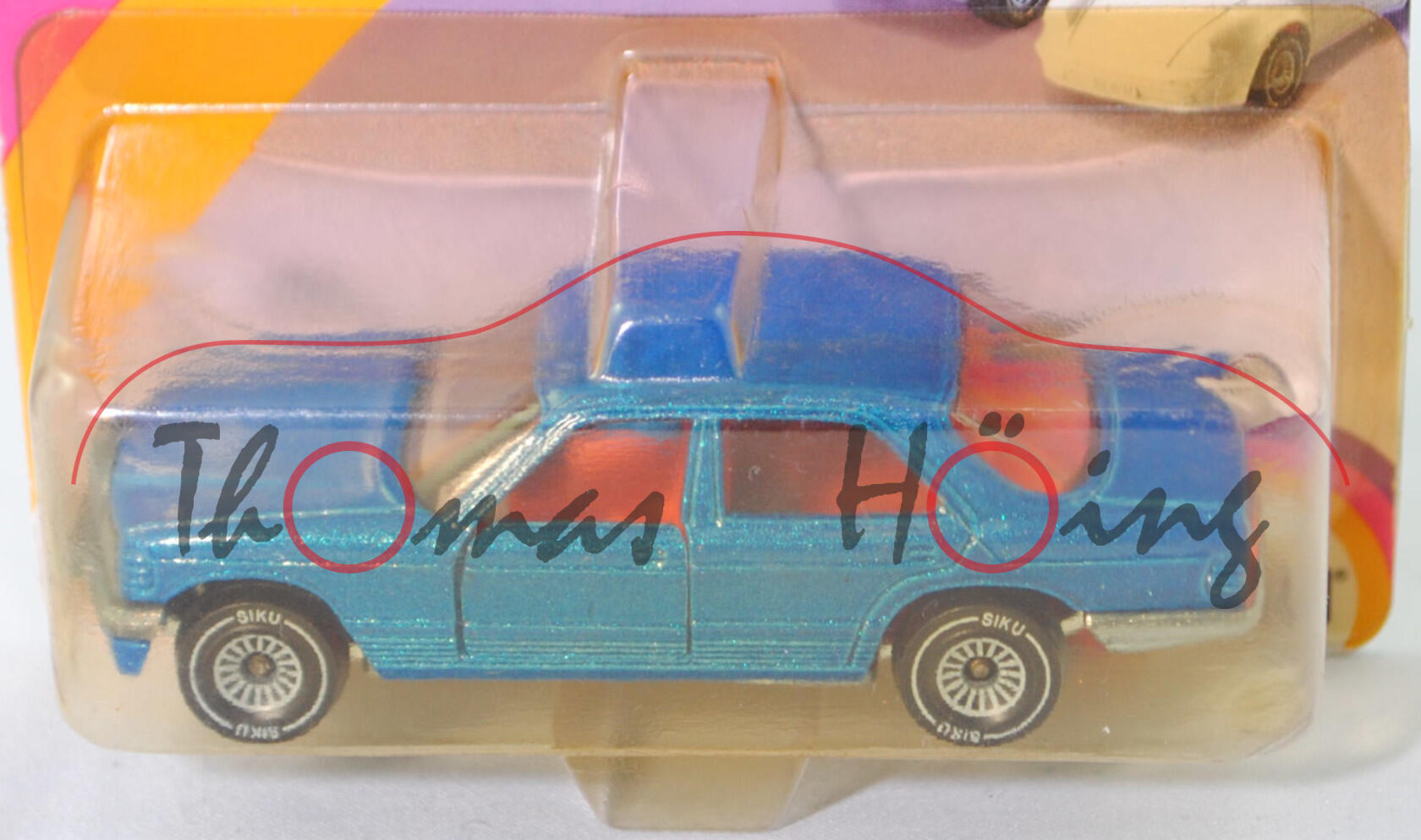 00010 Mercedes-Benz 500 SE (W 126, Modell 1980-1981), blass-grünblaumetallic, Chassis chrom, Loch mittig im Chassis geschlossen, mit CE-Zeichen, Verglasung rauch, B4, SIKU, 1:62, P23