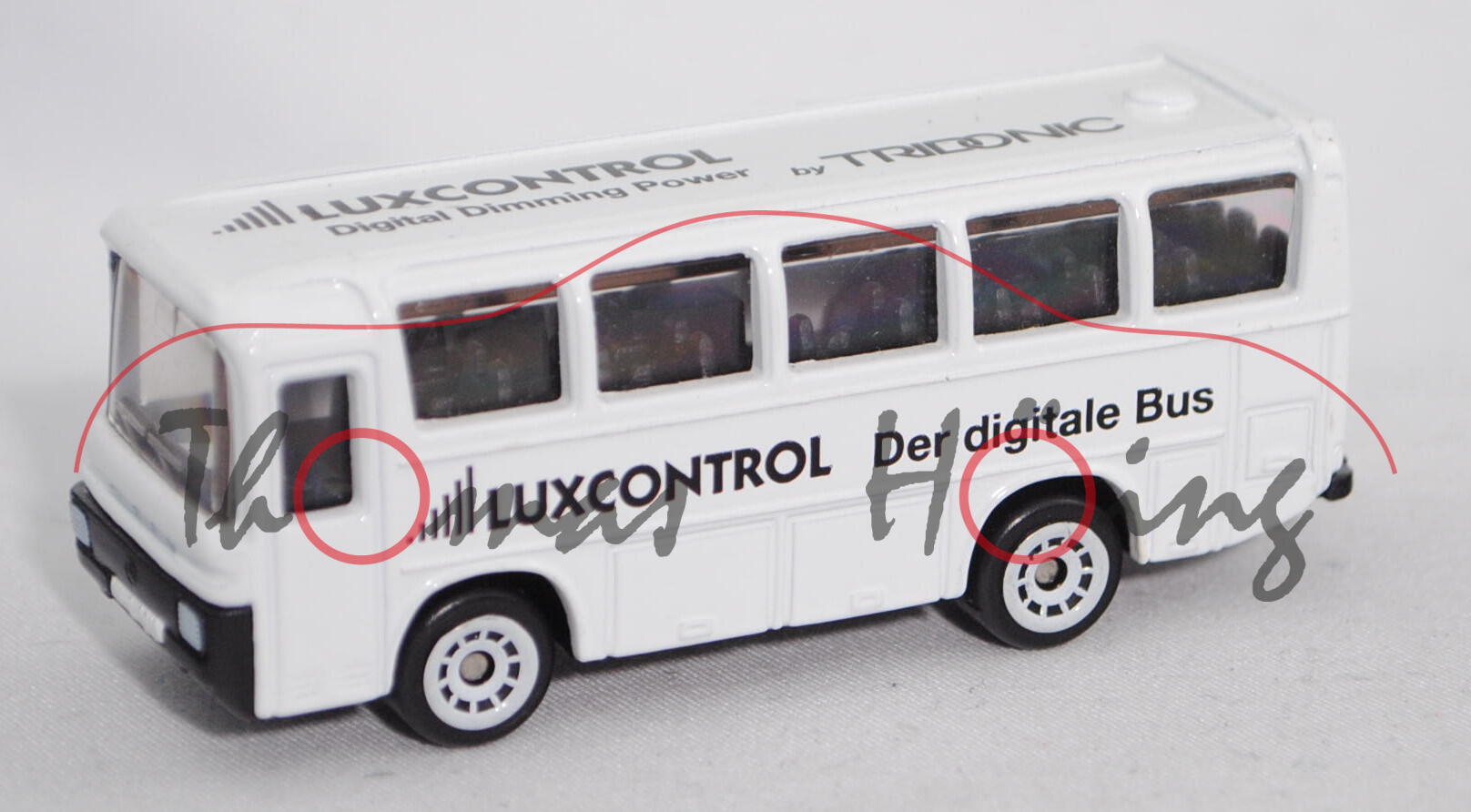 Mercedes-Benz O 303 Omnibus (Mod. 88-92), weiß, LUXCONTROL Der digitale Bus / Digital Dimming Power