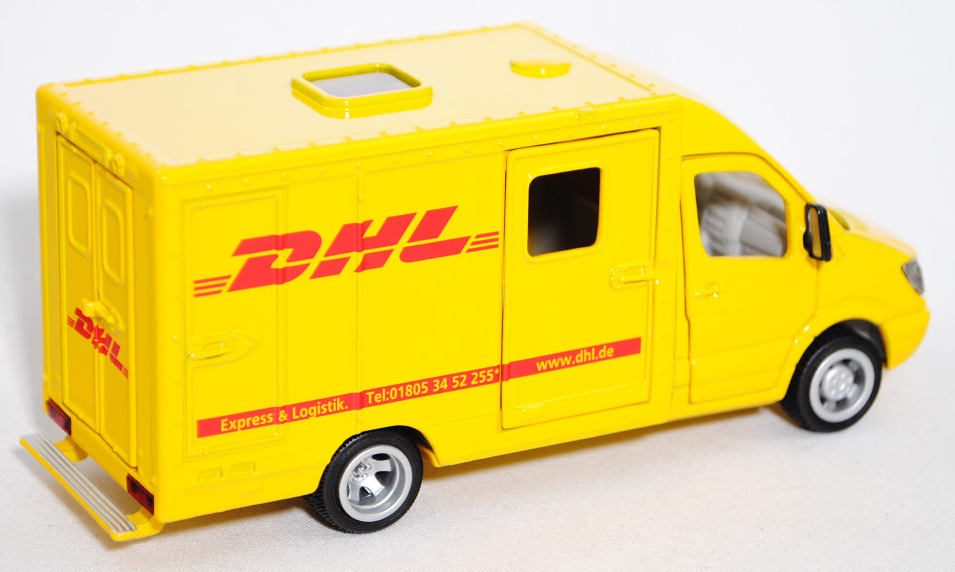 00000 Mercedes-Benz Sprinter II (2. Generation, W 906, Typ Standard, Vor-MoPf, Modell 2006-2009) Postwagen, verkehrsgelb, DHL, Bpr. 2108 / 1936, SIKU SUPER 1:50, L17mpK