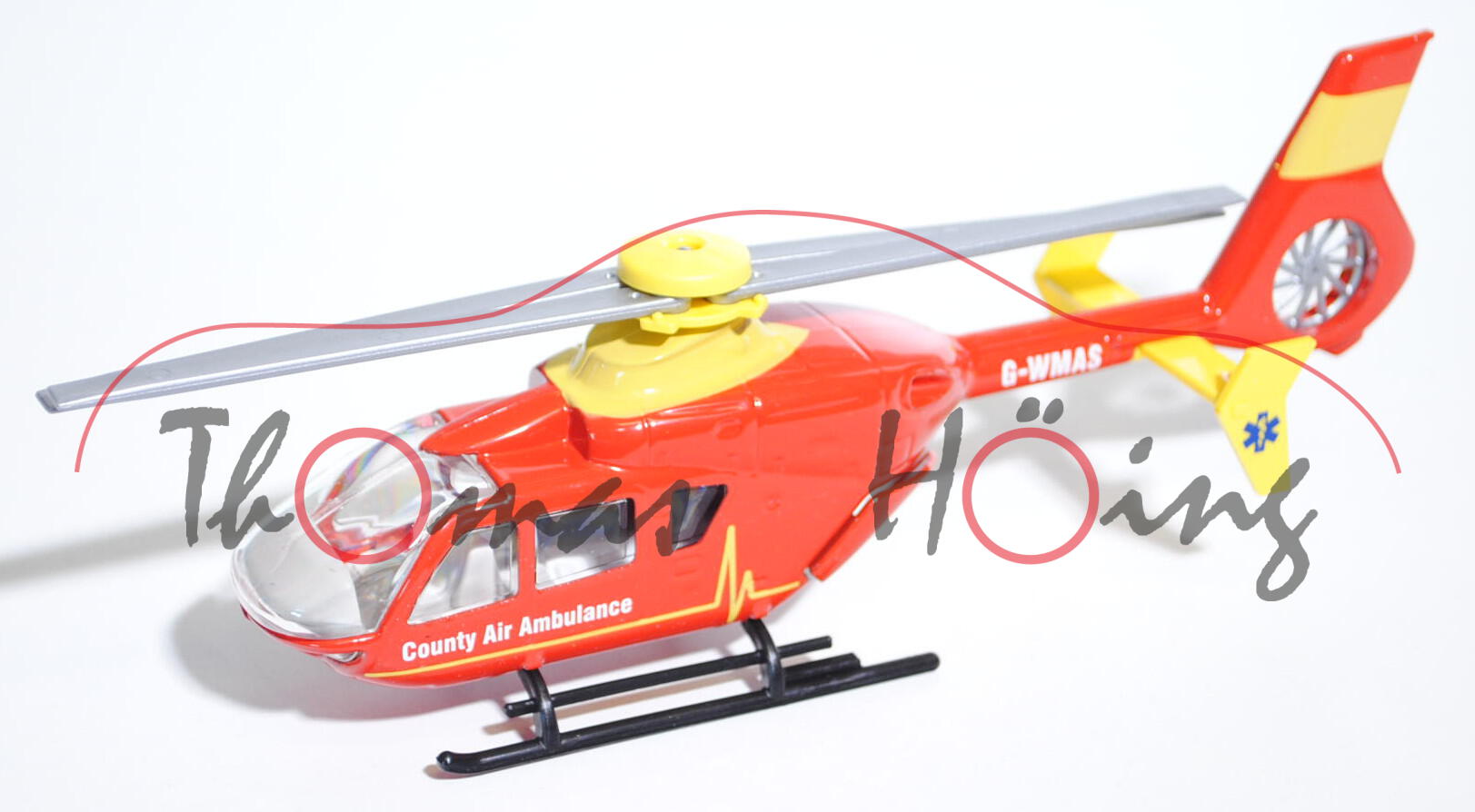 00602 Eurocopter Rettungs-Hubschrauber, rot, County Air Ambulance, GB2, L17mpP