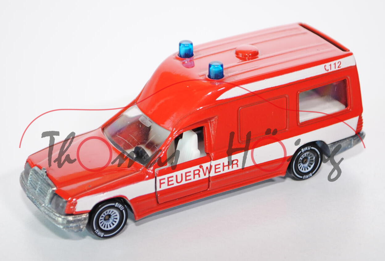 00000 Mercedes 260 E Binz-Ambulanz, verkehrsrot, FEUERWEHR / C 112 in rot, Krankenraumfenster klar, 