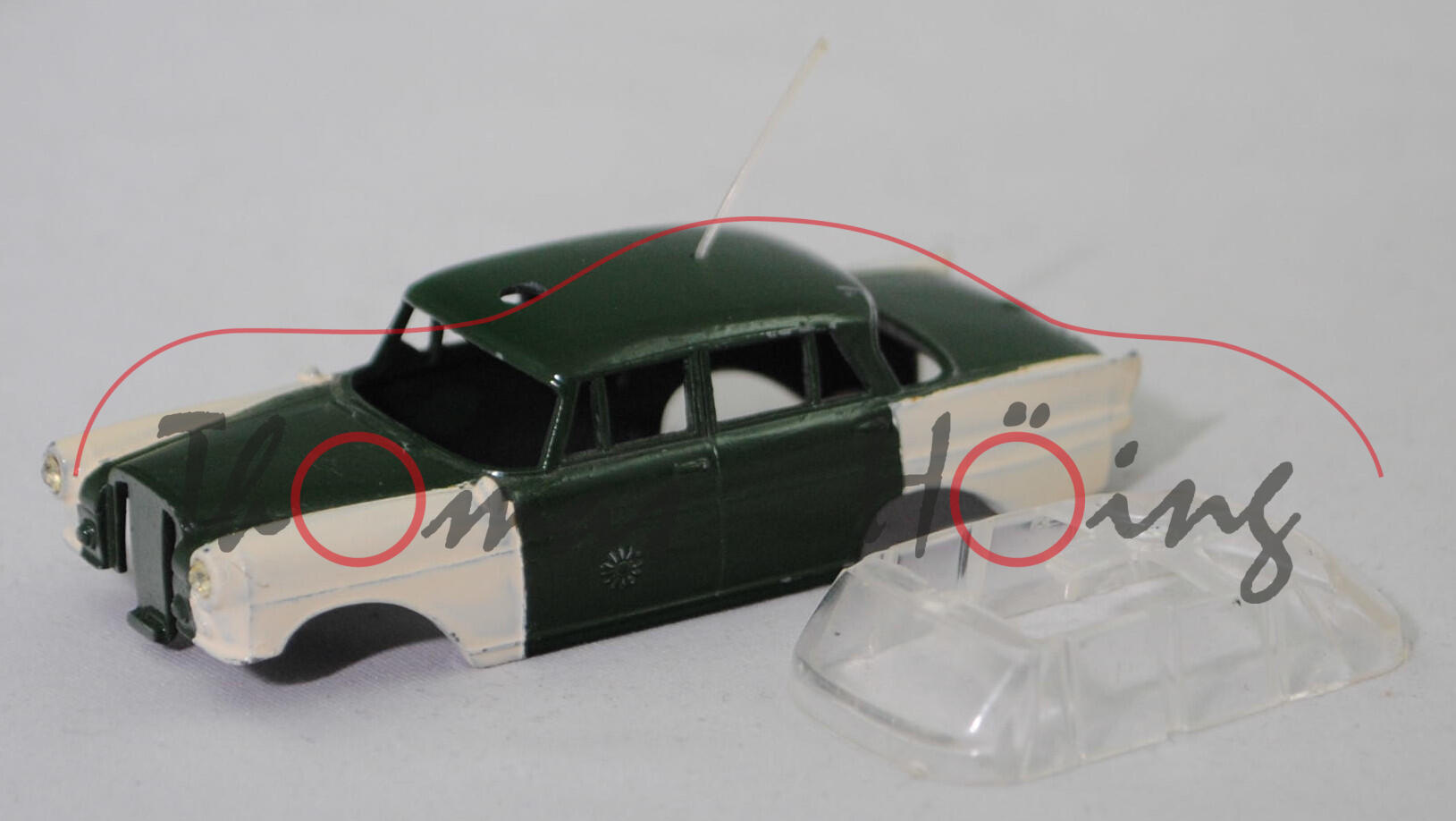 00011 Umbau Mercedes-Benz 190 Dc (W 110, Modell 1961-1965) Peterwagen , dunkel-laubgrün, transparente Antenne, SIKU, 1:60, sc